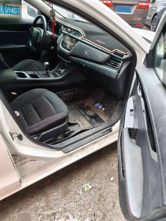 2018 HaiMa Family F5 1.6L 125HP L4 5MT,autocango,china used car exporter,china ev exporter,chinese used car exporter,chinese used ev exporter