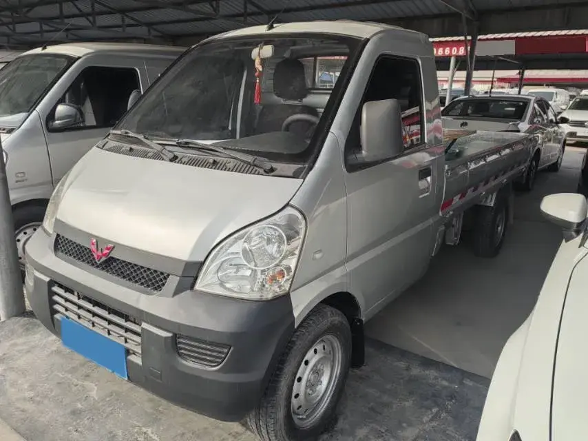 2016 WuLing ZhiGuang Mini Truck 1.2L 82HP L4 5MT