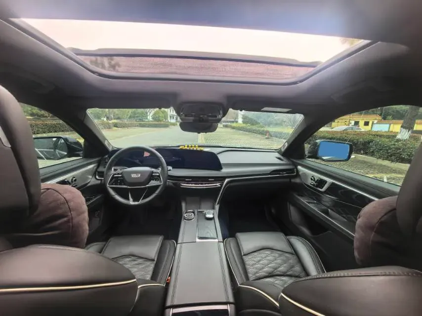2023 Cadillac CT6 2.0T 237HP L4 10AT,autocango,china used car exporter,china ev exporter,chinese used car exporter,chinese used ev exporter