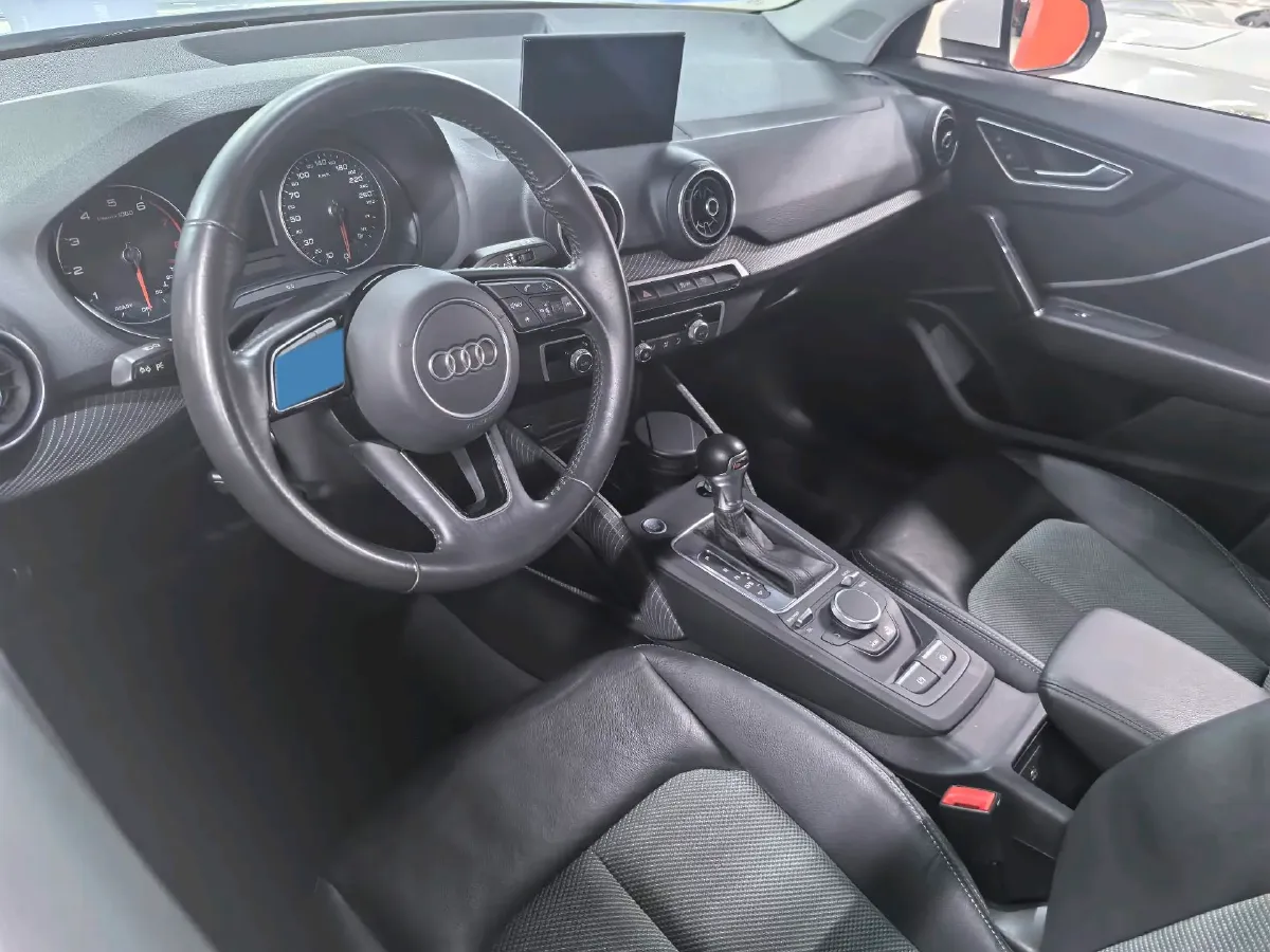 2021 Audi Q2L 1.4T 150HP L4 7DCT,autocango,china used car exporter,china ev exporter,chinese used car exporter,chinese used ev exporter