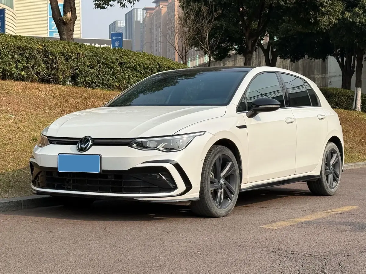 2023 Volkswagen Golf 1.4T 150HP L4 7DCT