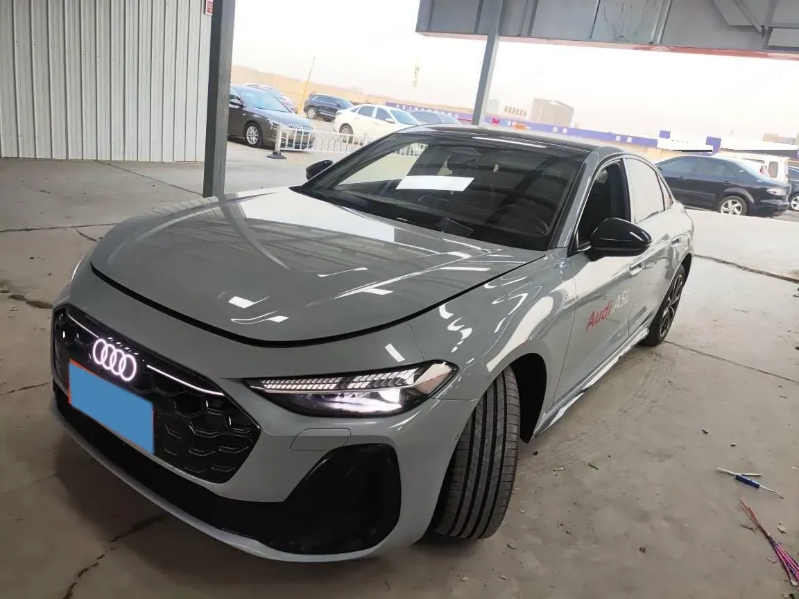 2026 Audi A5L 2.0T 204HP L4 7DCT,autocango,china used car exporter,china ev exporter,chinese used car exporter,chinese used ev exporter