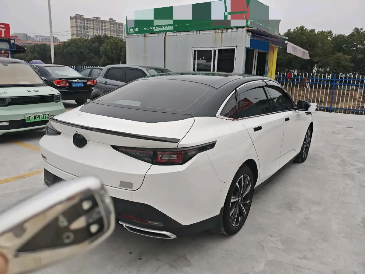 2024 ChangAn Eado 1.5T 170HP L4 7DCT,autocango,china used car exporter,china ev exporter,chinese used car exporter,chinese used ev exporter