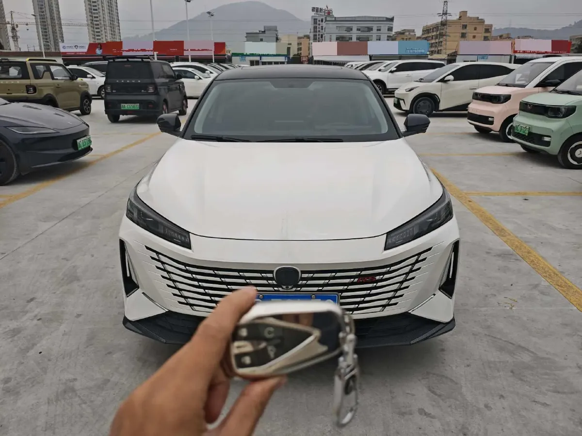 2024 ChangAn Eado 1.5T 170HP L4 7DCT,autocango,china used car exporter,china ev exporter,chinese used car exporter,chinese used ev exporter