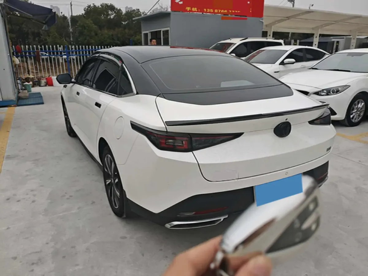 2024 ChangAn Eado 1.5T 170HP L4 7DCT,autocango,china used car exporter,china ev exporter,chinese used car exporter,chinese used ev exporter