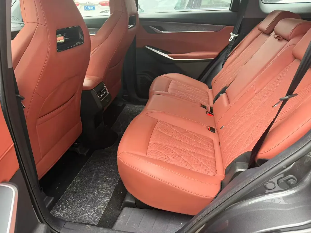 2022 ChangAn CS75 Plus 1.5T 188HP L4 8AT,autocango,china used car exporter,china ev exporter,chinese used car exporter,chinese used ev exporter