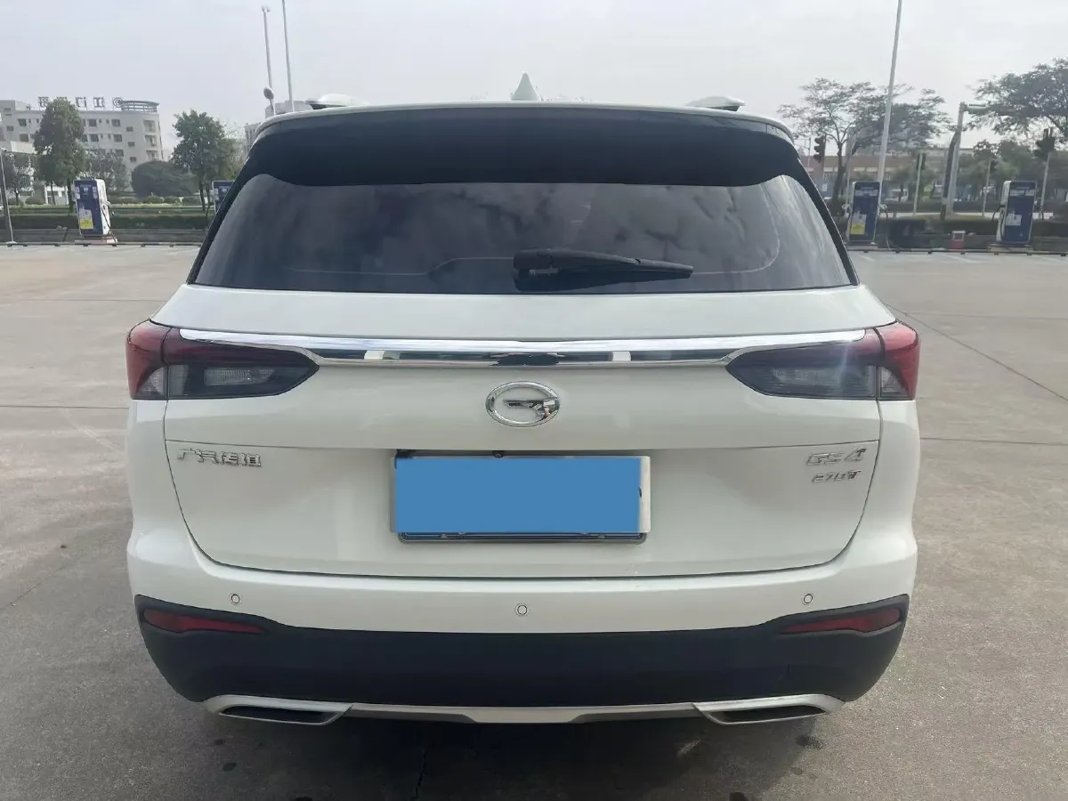 2022 GAC Trumpchi GS4 1.5T 169HP L4 6AT,autocango,china used car exporter,china ev exporter,chinese used car exporter,chinese used ev exporter