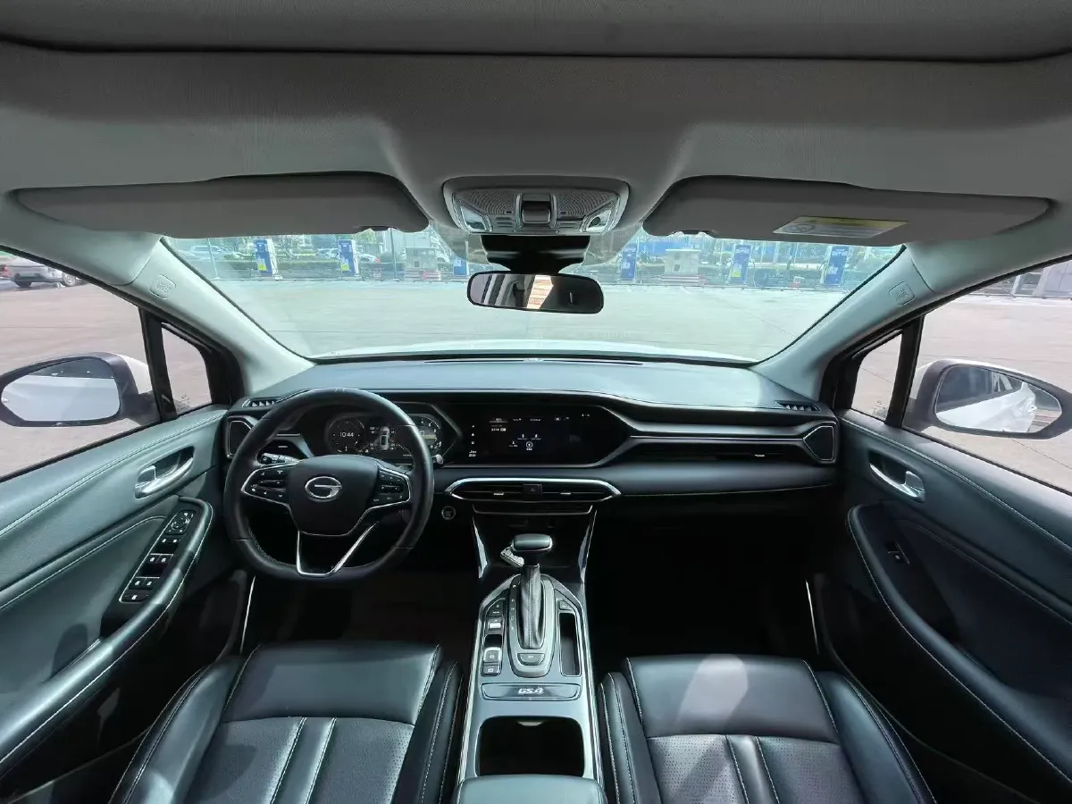 2022 GAC Trumpchi GS4 1.5T 169HP L4 6AT,autocango,china used car exporter,china ev exporter,chinese used car exporter,chinese used ev exporter