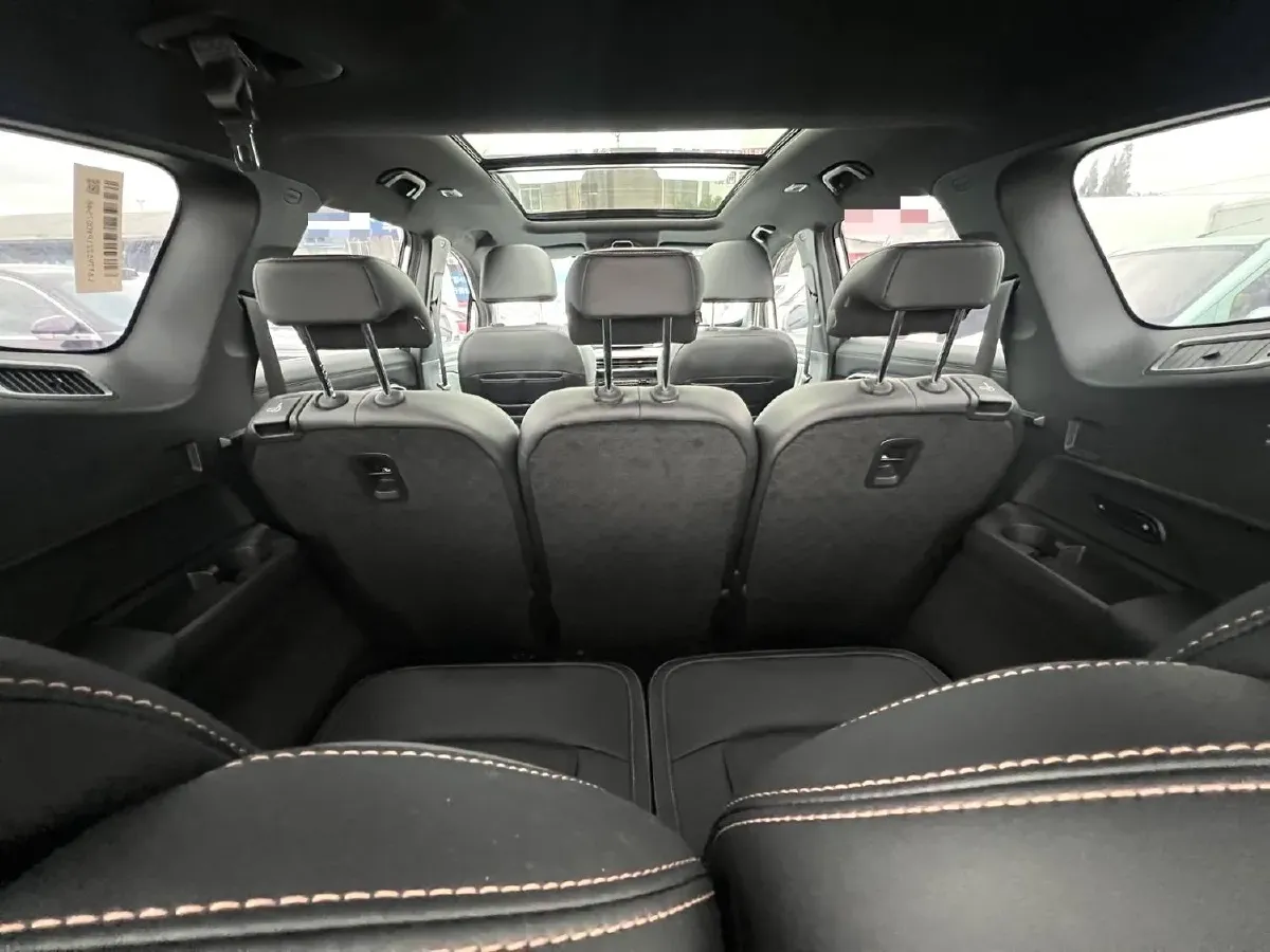 2023 Geely Okavango L 2.0T 218HP L4 7DCT,autocango,china used car exporter,china ev exporter,chinese used car exporter,chinese used ev exporter