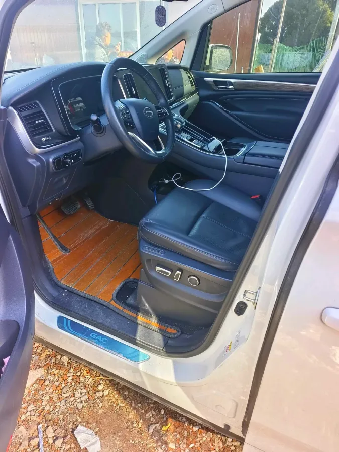 2021 GAC Trumpchi M8 2.0T 252HP L4 8AT,autocango,china used car exporter,china ev exporter,chinese used car exporter,chinese used ev exporter