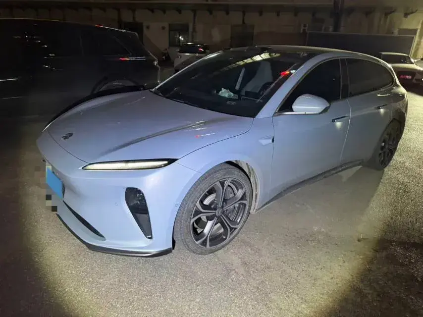 2024 NIO ET5T BEV 75KWH