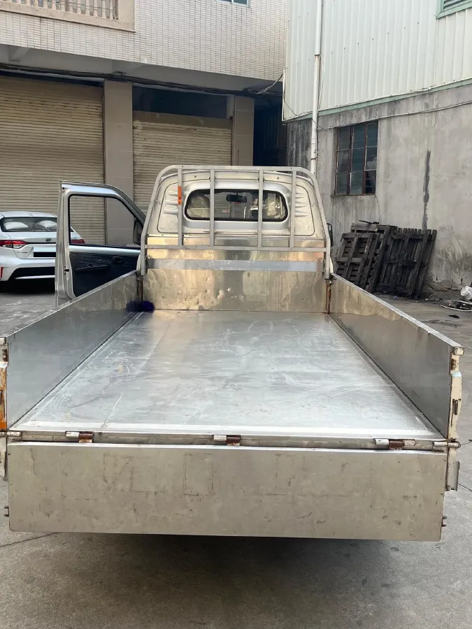 2021 WuLing RongGuang New Truck 1.5L 99HP L4 5MT,autocango,china used car exporter,china ev exporter,chinese used car exporter,chinese used ev exporter