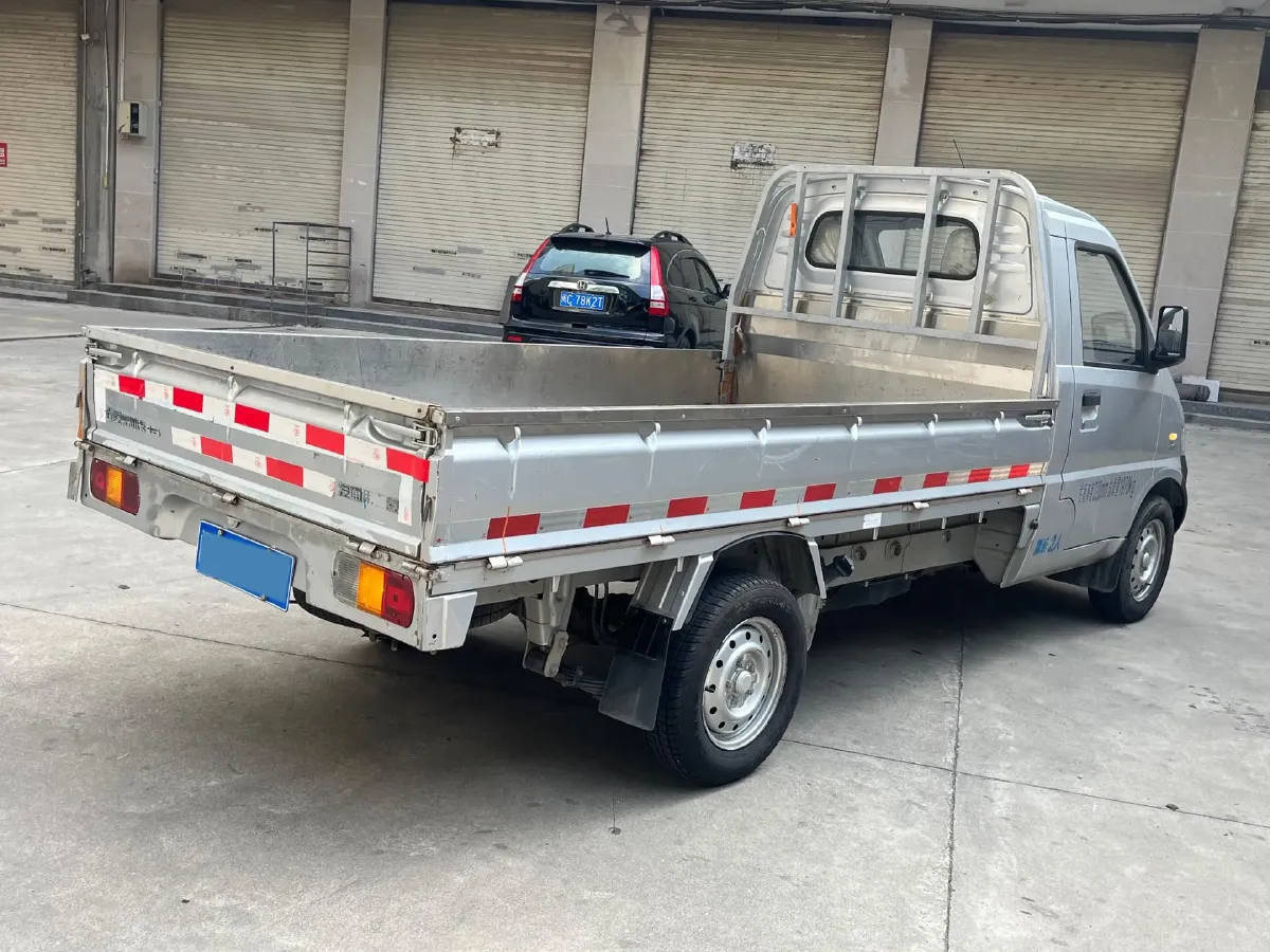 2021 WuLing RongGuang New Truck 1.5L 99HP L4 5MT,autocango,china used car exporter,china ev exporter,chinese used car exporter,chinese used ev exporter