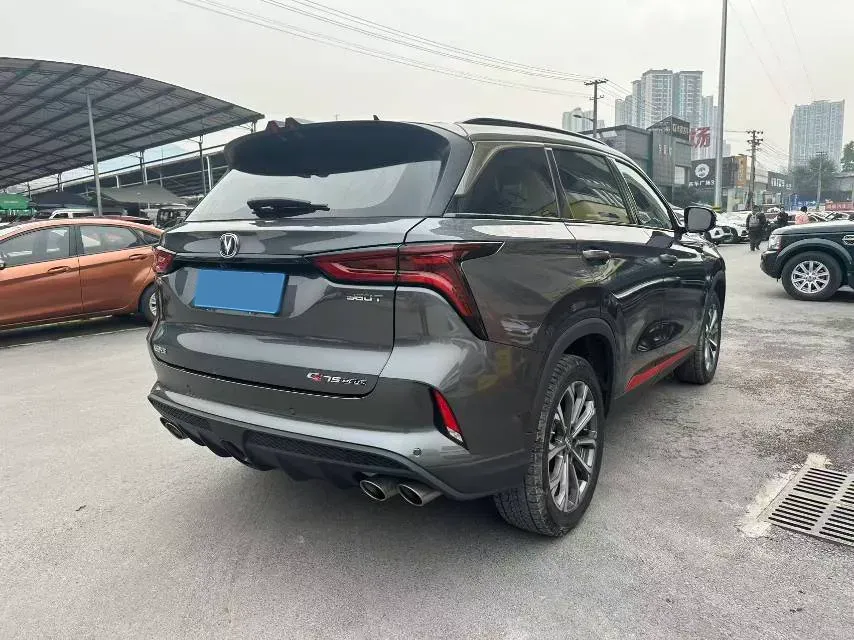 2022 ChangAn CS75 Plus 2.0T 233HP L4 8AT,autocango,china used car exporter,china ev exporter,chinese used car exporter,chinese used ev exporter