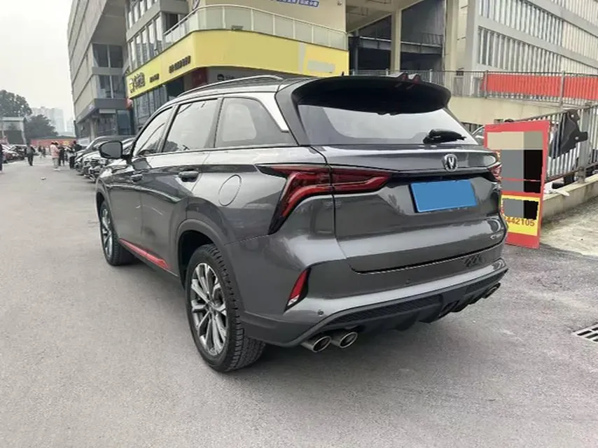 2022 ChangAn CS75 Plus 2.0T 233HP L4 8AT,autocango,china used car exporter,china ev exporter,chinese used car exporter,chinese used ev exporter