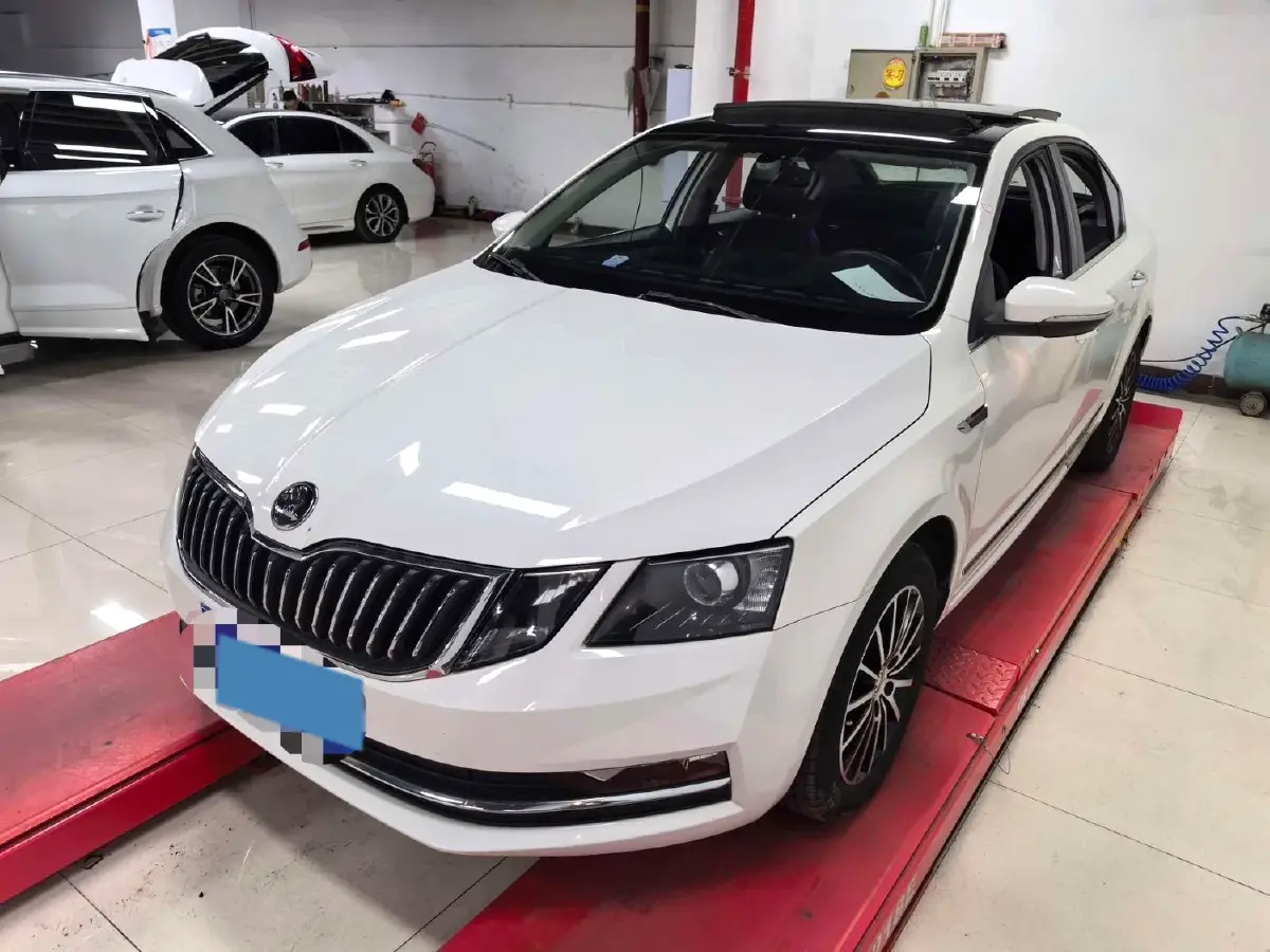 2018 Skoda Octavia 1.2T 116HP L4 7DCT