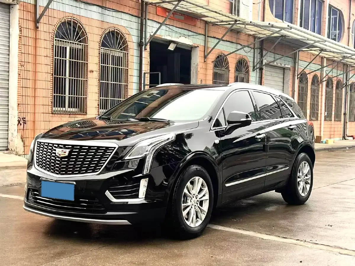 2022 Cadillac XT5 2.0T 237HP L4 9AT