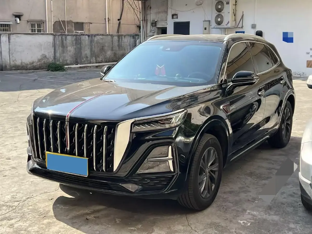 2023 HongQi HS5 2.0T 252HP L4 8AT