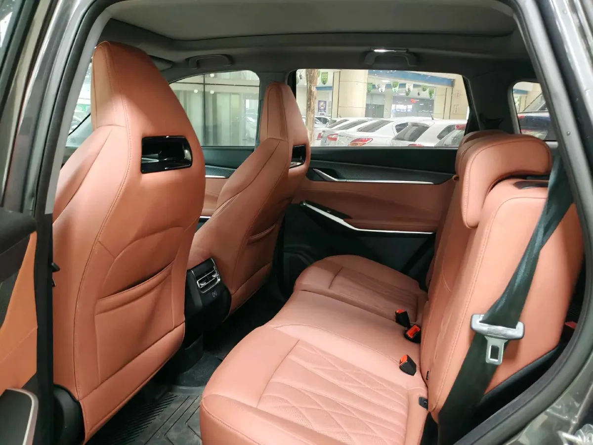 2025 ChangAn CS75 Plus 1.5T 192HP L4 8AT,autocango,china used car exporter,china ev exporter,chinese used car exporter,chinese used ev exporter