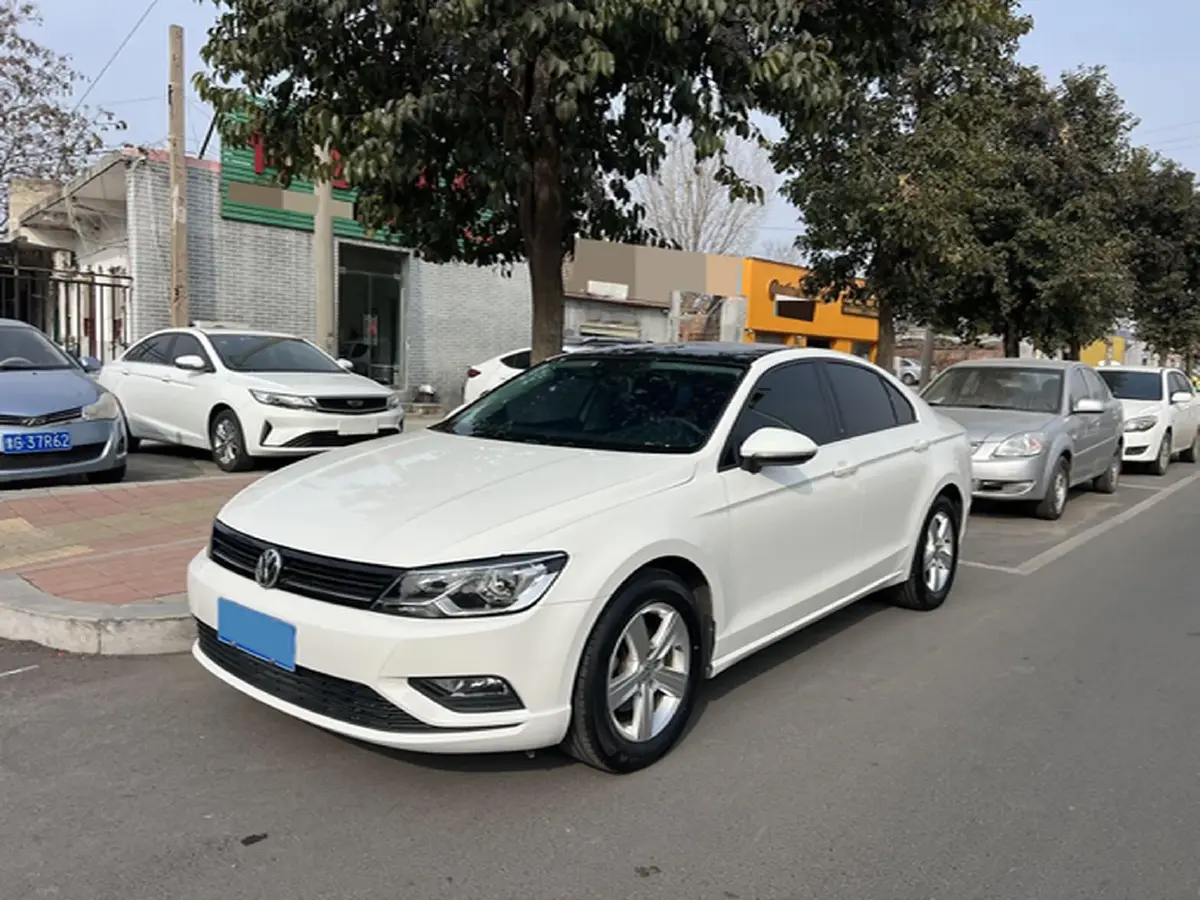 2018 Volkswagen Lamando 1.4T 131HP L4 7DCT