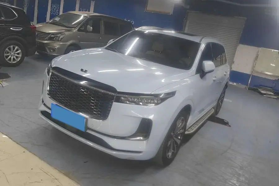 2021 Li ONE Range Extended 131HP REEV 40.5KWH