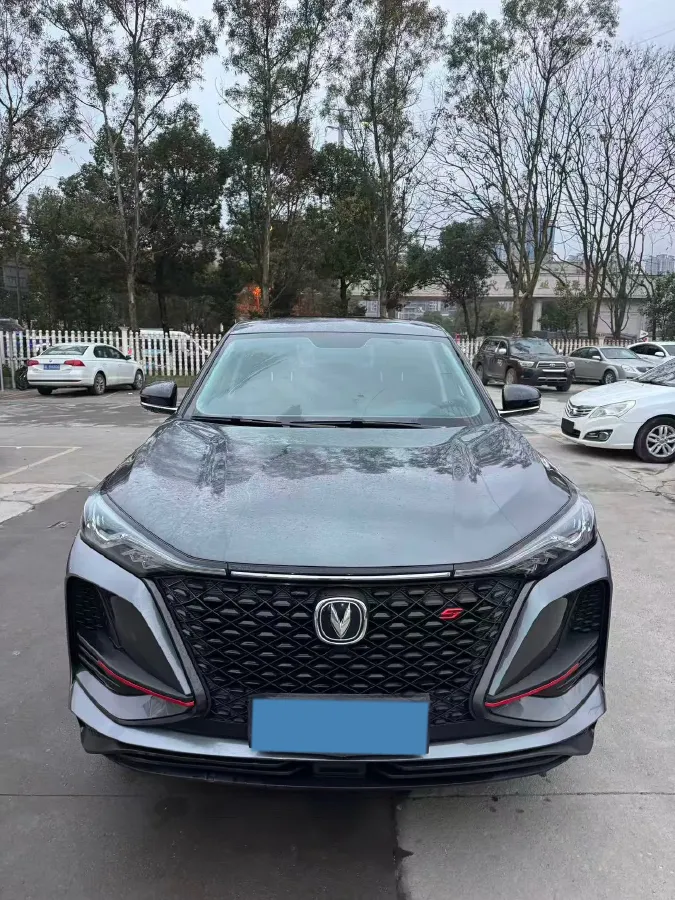 2020 ChangAn CS75 Plus 1.5T 178HP L4 6AT,autocango,china used car exporter,china ev exporter,chinese used car exporter,chinese used ev exporter