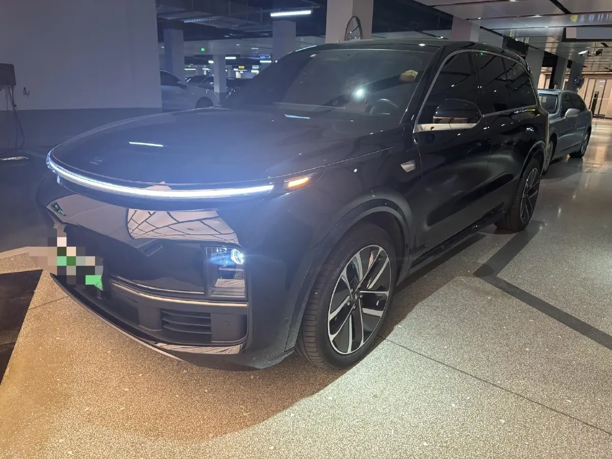 2024 Land Rover Range Rover Evoque 1.5T 200HP L3 8AT PHEV 15.5KWH