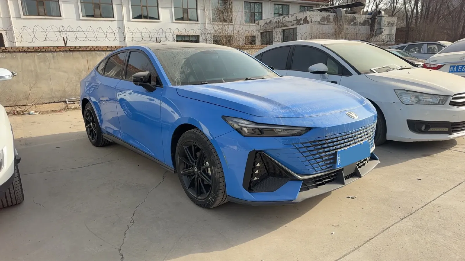 2022 ChangAn UNI-V 1.5T 188HP L4 7DCT,autocango,china used car exporter,china ev exporter,chinese used car exporter,chinese used ev exporter