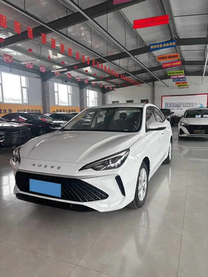 2023 Roewe i5 1.5L 129HP L4 5MT