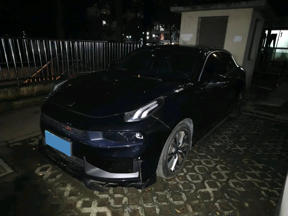 2019 LYNK&CO 01 2.0T 190HP L4 6AT