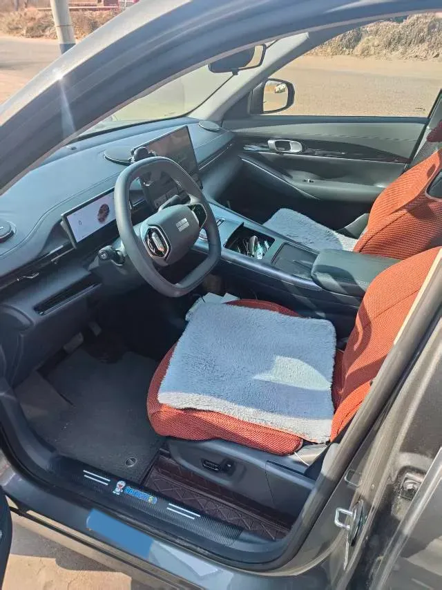 2024 YuanChen Super Van BEV 51KWH,autocango,china used car exporter,china ev exporter,chinese used car exporter,chinese used ev exporter