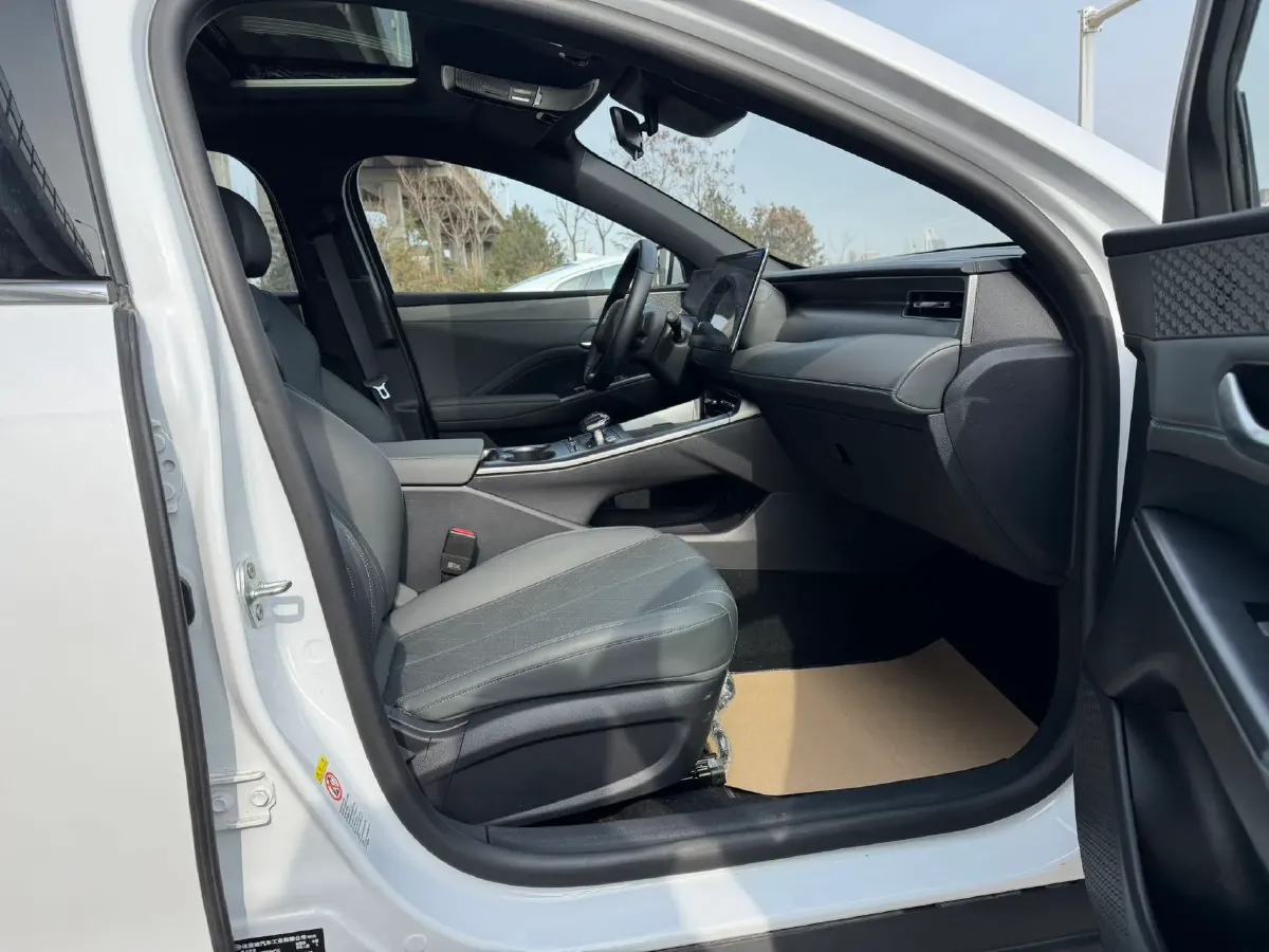 2025 BYD Qin Plus 1.5L 101HP L4 E-CVT PHEV 15.8KWH,autocango,china used car exporter,china ev exporter,chinese used car exporter,chinese used ev exporter