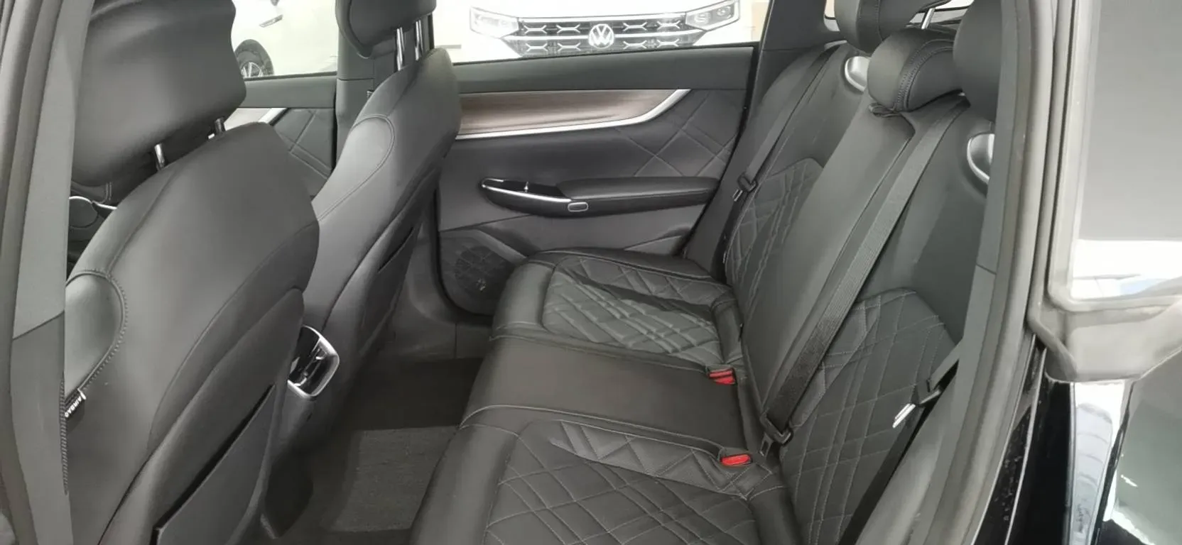 2024 ChangAn QiYuan A07 BEV 58.9KWH,autocango,china used car exporter,china ev exporter,chinese used car exporter,chinese used ev exporter