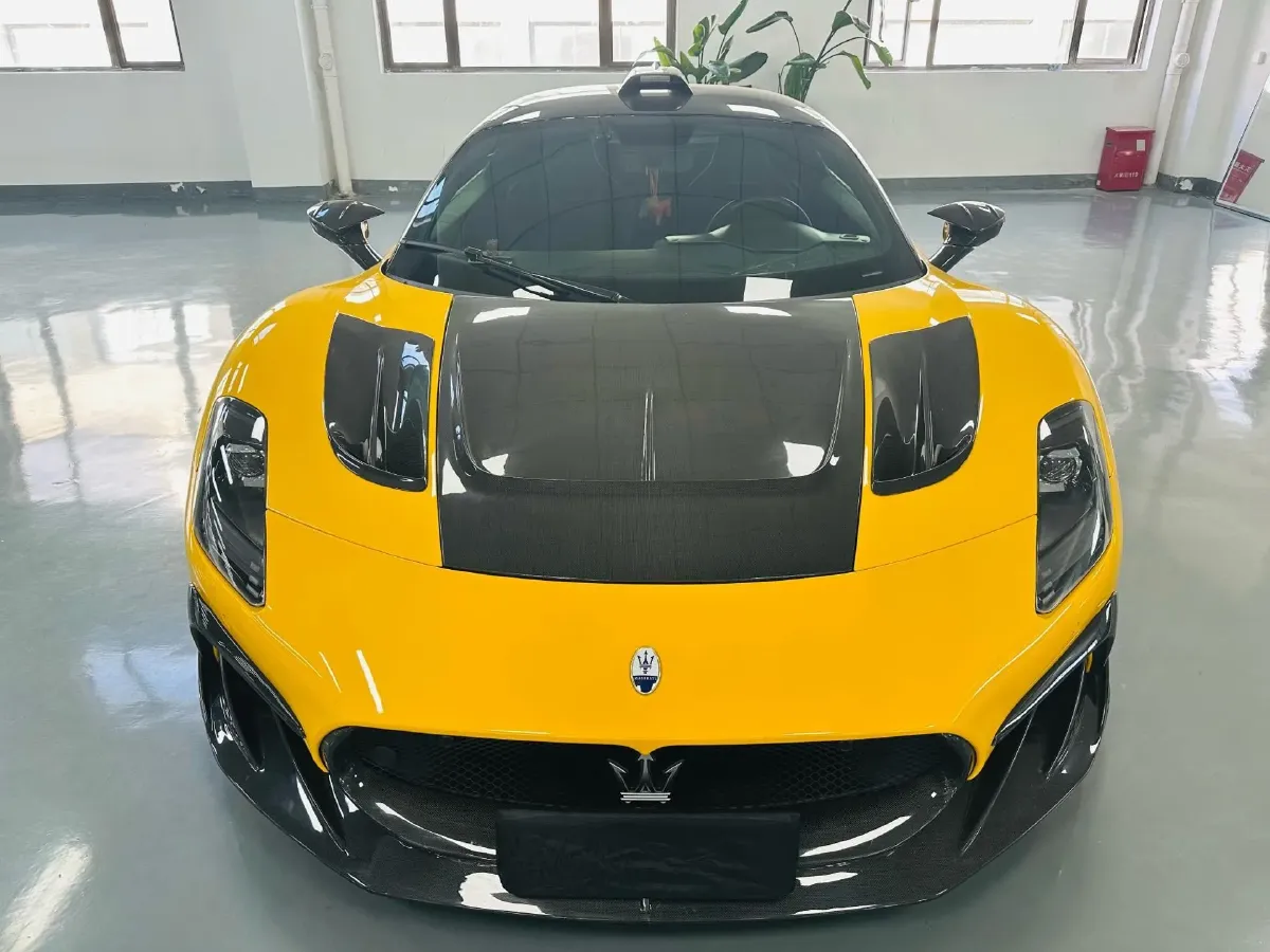 2023 Maserati MC20 3.0T 630HP V6 8DCT,autocango,china used car exporter,china ev exporter,chinese used car exporter,chinese used ev exporter