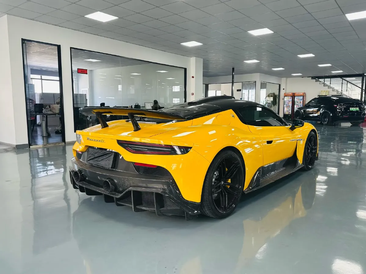 2023 Maserati MC20 3.0T 630HP V6 8DCT,autocango,china used car exporter,china ev exporter,chinese used car exporter,chinese used ev exporter