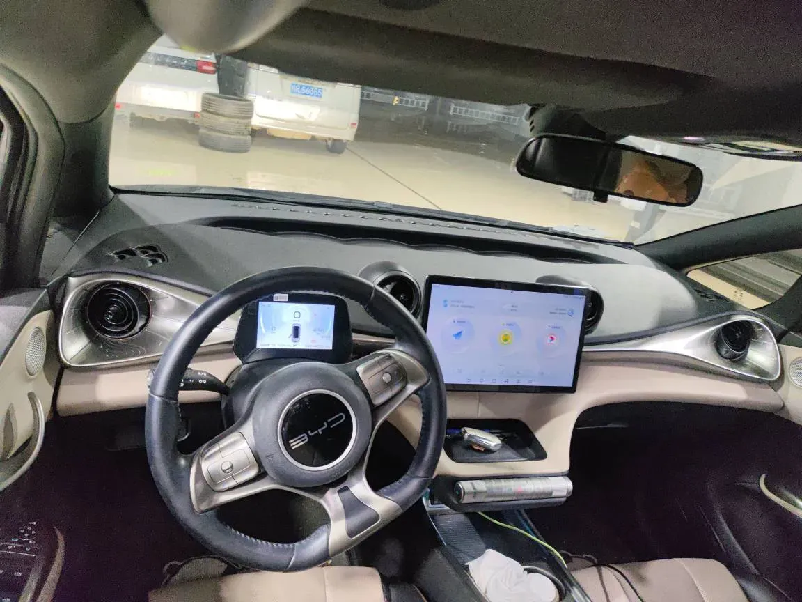 2023 BYD Dolphin BEV 44.928KWH,autocango,china used car exporter,china ev exporter,chinese used car exporter,chinese used ev exporter