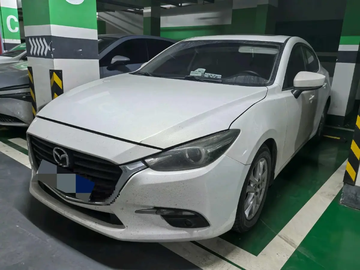 2017 Mazda 3 Axela 1.5L 117HP L4 6AT