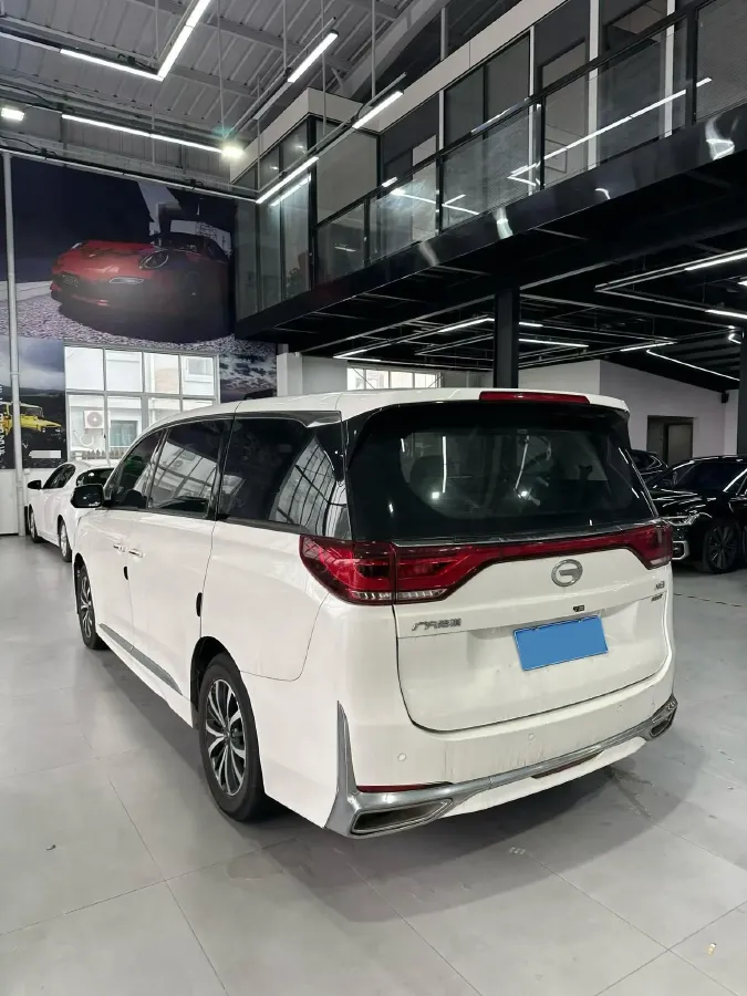2021 GAC Trumpchi M8 2.0T 252HP L4 8AT,autocango,china used car exporter,china ev exporter,chinese used car exporter,chinese used ev exporter