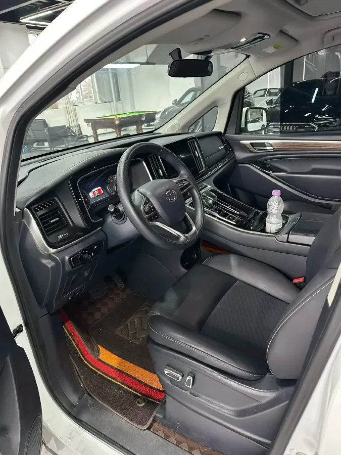 2021 GAC Trumpchi M8 2.0T 252HP L4 8AT,autocango,china used car exporter,china ev exporter,chinese used car exporter,chinese used ev exporter