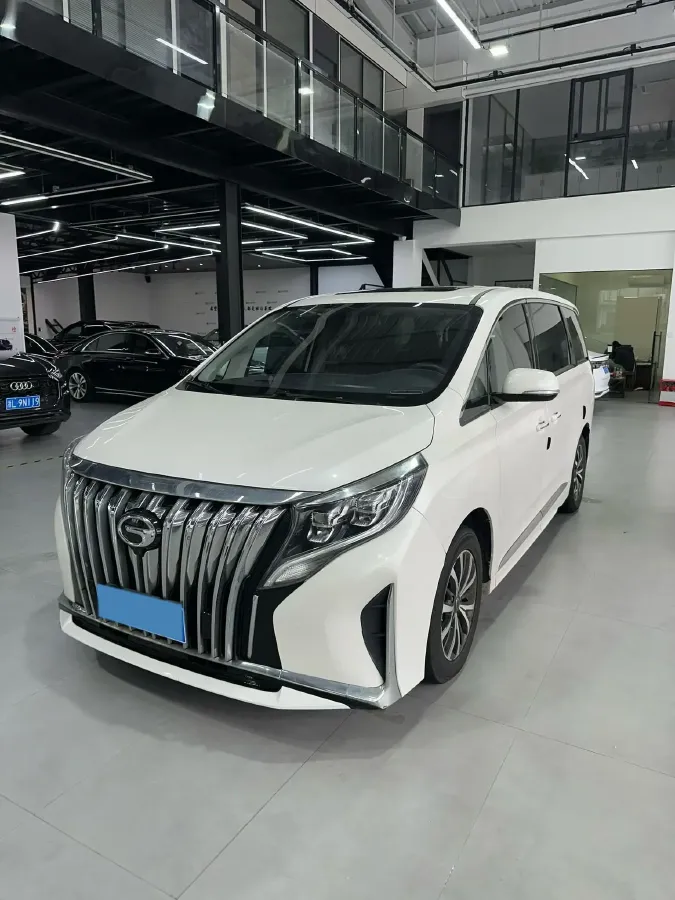 2021 GAC Trumpchi M8 2.0T 252HP L4 8AT,autocango,china used car exporter,china ev exporter,chinese used car exporter,chinese used ev exporter