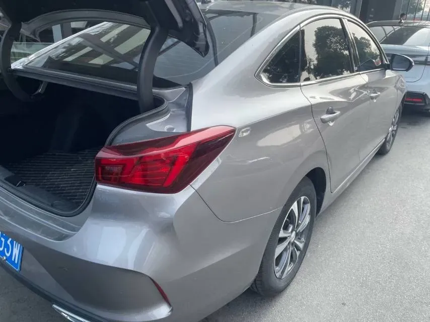 2021 ChangAn Eado 1.4T 160HP L4 7DCT,autocango,china used car exporter,china ev exporter,chinese used car exporter,chinese used ev exporter