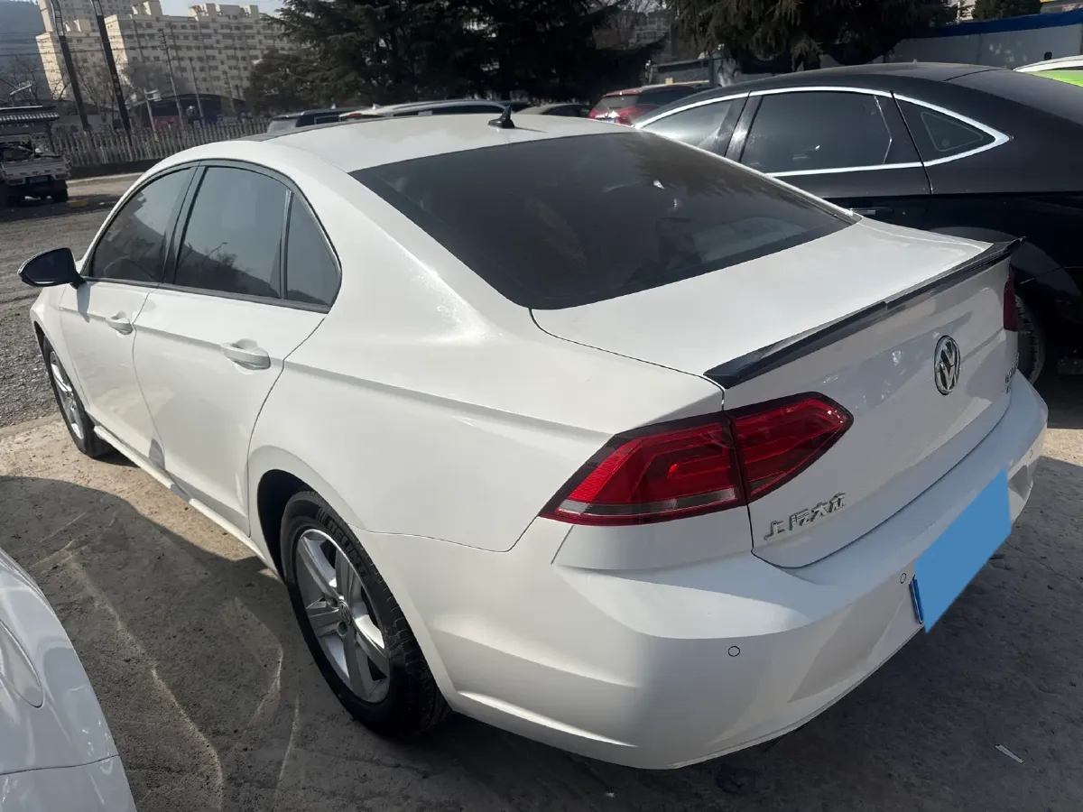 2017 Volkswagen Lamando 1.4T 131HP L4 7DCT,autocango,china used car exporter,china ev exporter,chinese used car exporter,chinese used ev exporter