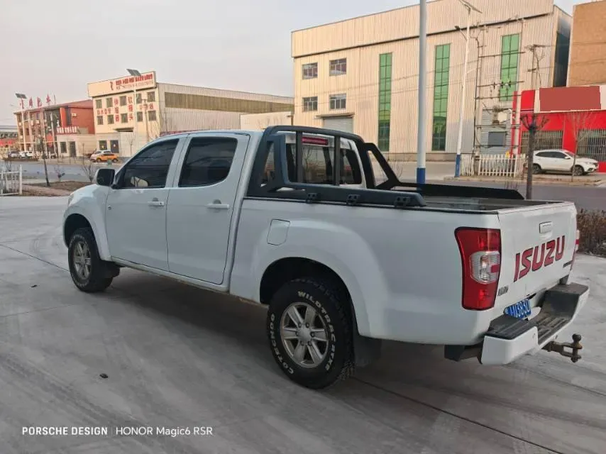 2020 JMC BaoDian 2.5T 140HP L4 5MT,autocango,china used car exporter,china ev exporter,chinese used car exporter,chinese used ev exporter