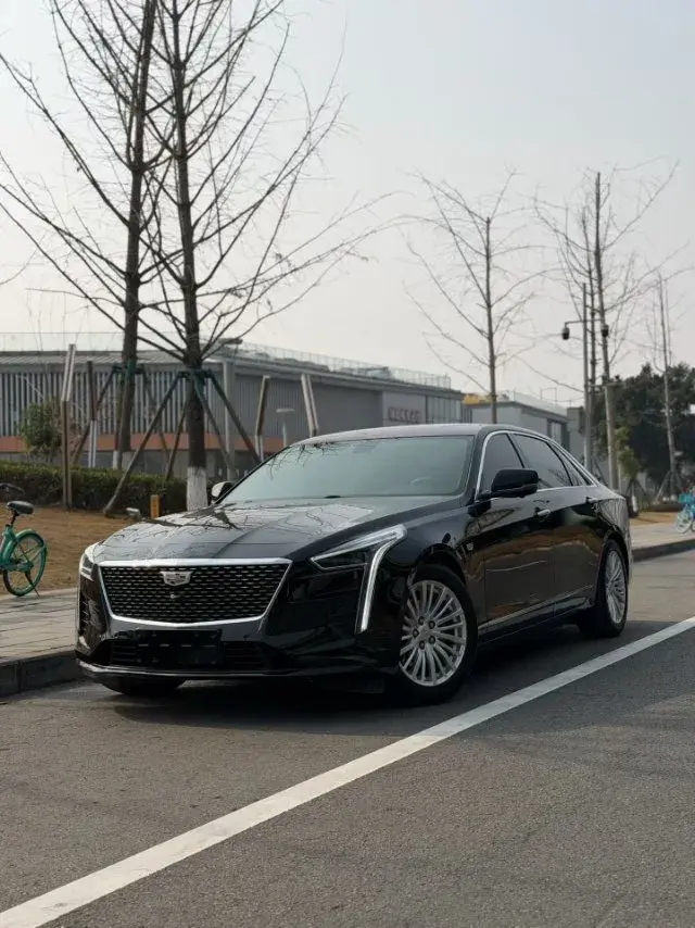 2020 Cadillac CT6 2.0T 241HP L4 10AT