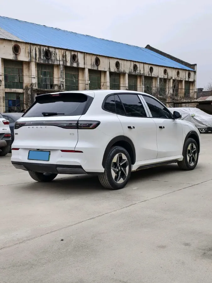 2024 LanDian E5 1.5L 110HP L4 E-CVT PHEV 17.52KWH,autocango,china used car exporter,china ev exporter,chinese used car exporter,chinese used ev exporter