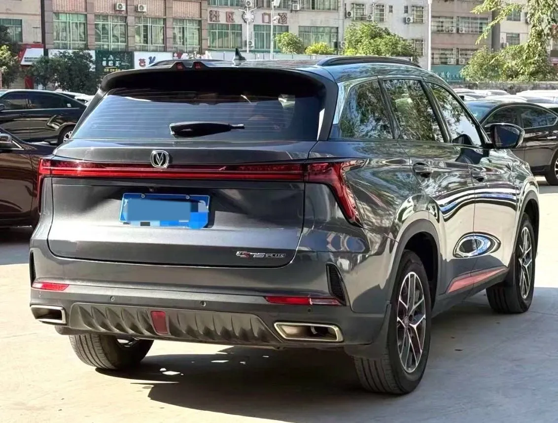 2022 ChangAn CS75 Plus 1.5T 188HP L4 8AT,autocango,china used car exporter,china ev exporter,chinese used car exporter,chinese used ev exporter