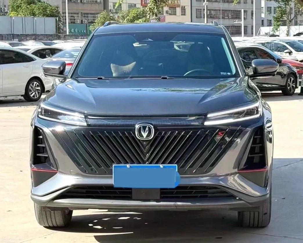 2022 ChangAn CS75 Plus 1.5T 188HP L4 8AT,autocango,china used car exporter,china ev exporter,chinese used car exporter,chinese used ev exporter