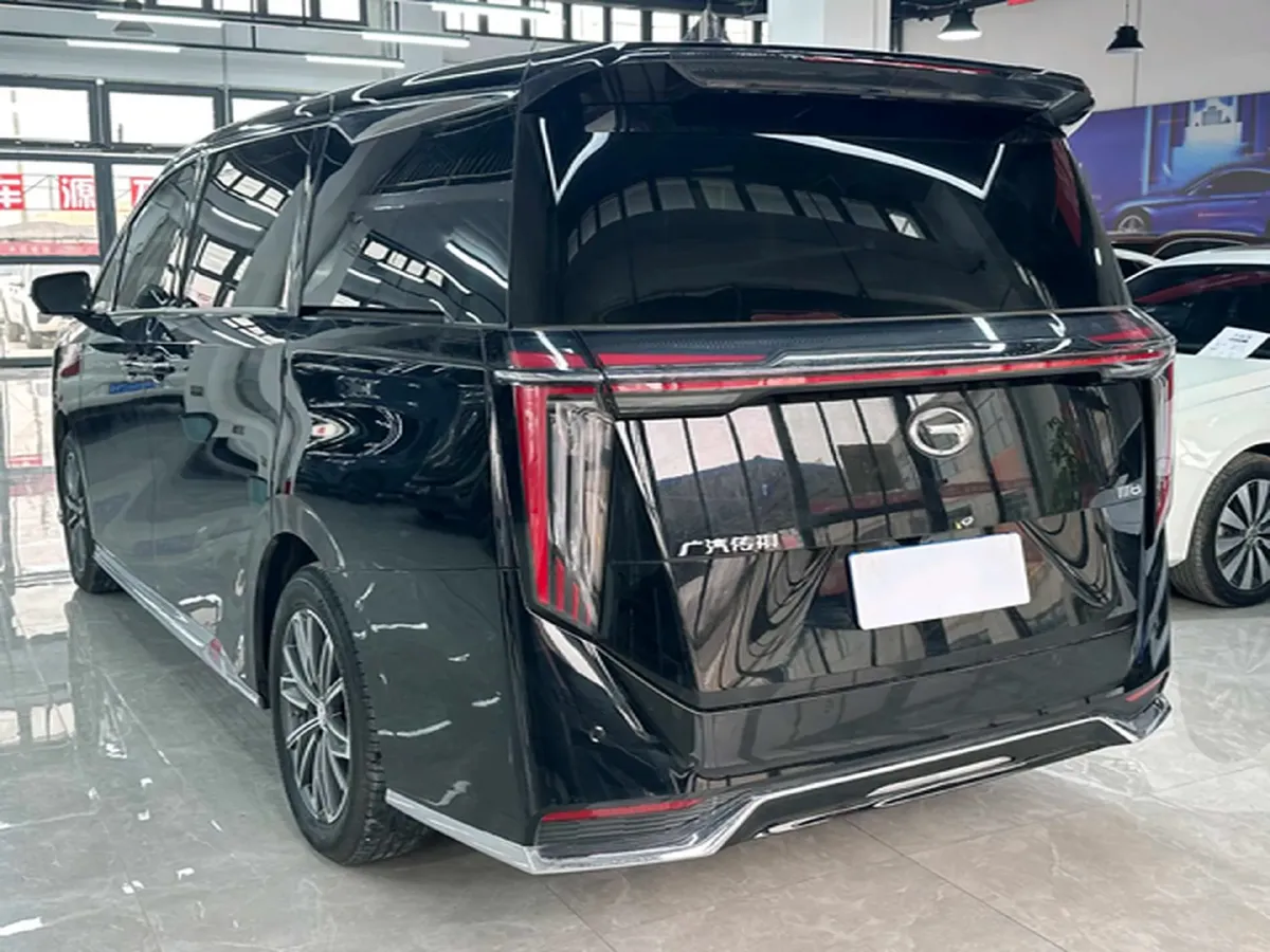 2024 GAC Trumpchi M8 2.0T 252HP L4 8AT,autocango,china used car exporter,china ev exporter,chinese used car exporter,chinese used ev exporter