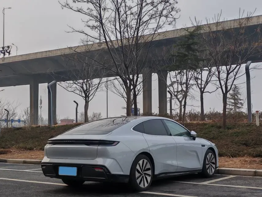 2024 Geely Galaxy E8 BEV 76KWH,autocango,china used car exporter,china ev exporter,chinese used car exporter,chinese used ev exporter