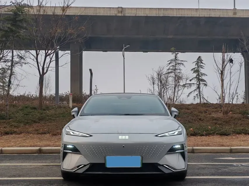 2024 Geely Galaxy E8 BEV 76KWH,autocango,china used car exporter,china ev exporter,chinese used car exporter,chinese used ev exporter